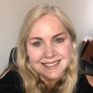 Meet your Posher, Lynne